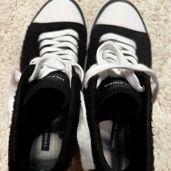Tommy Hilfiger Evee Hightop sneaker women’s size 9 - Picture 10 of 11